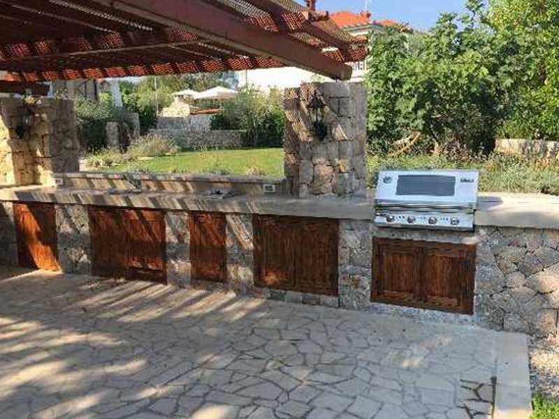 summer kitchens for outdoor cooking
